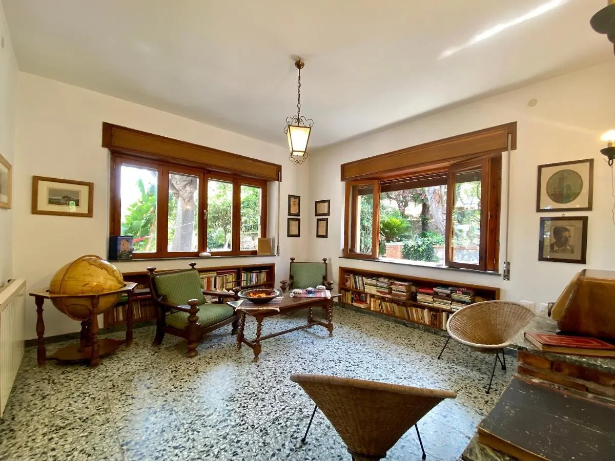 Holiday home Villa Tana Pacenzia Cefalu Italy
