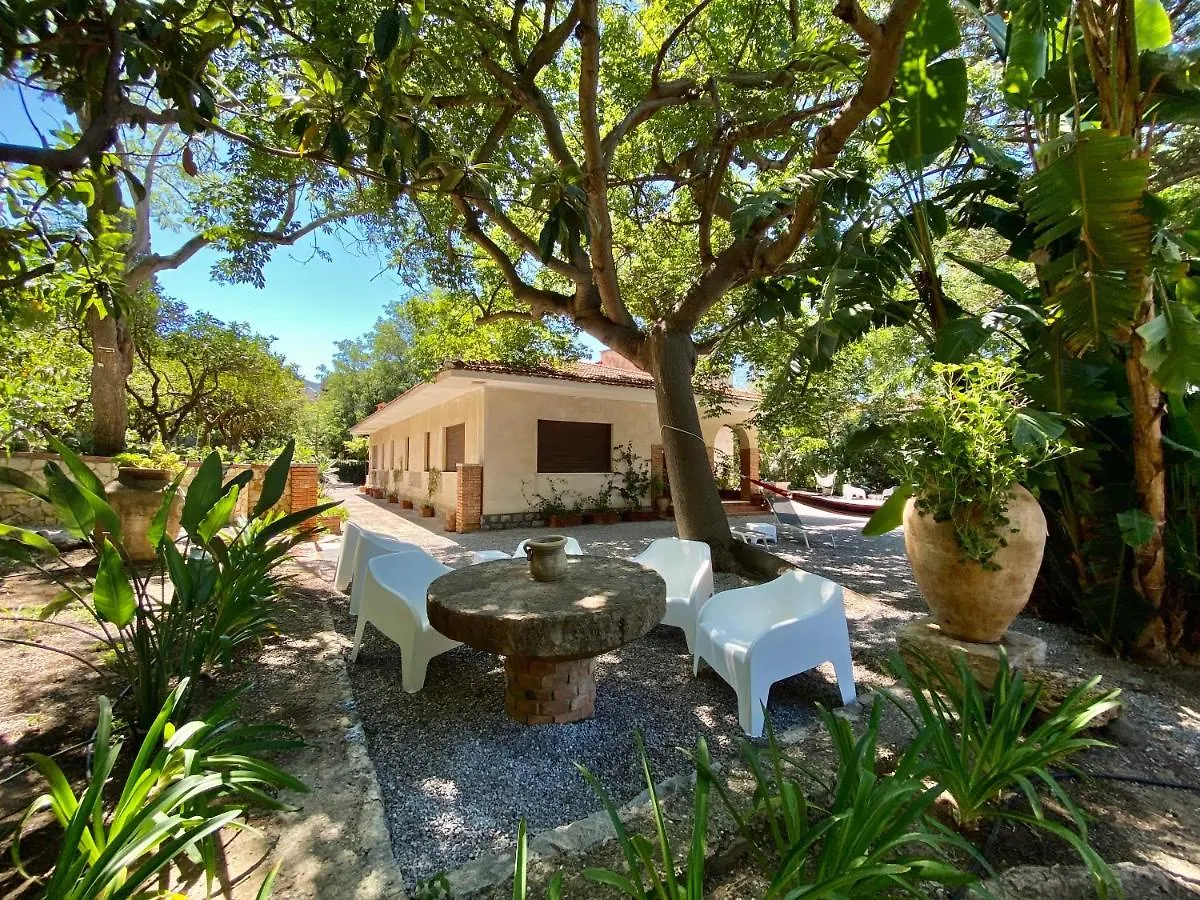 Villa Tana Pacenzia Cefalu