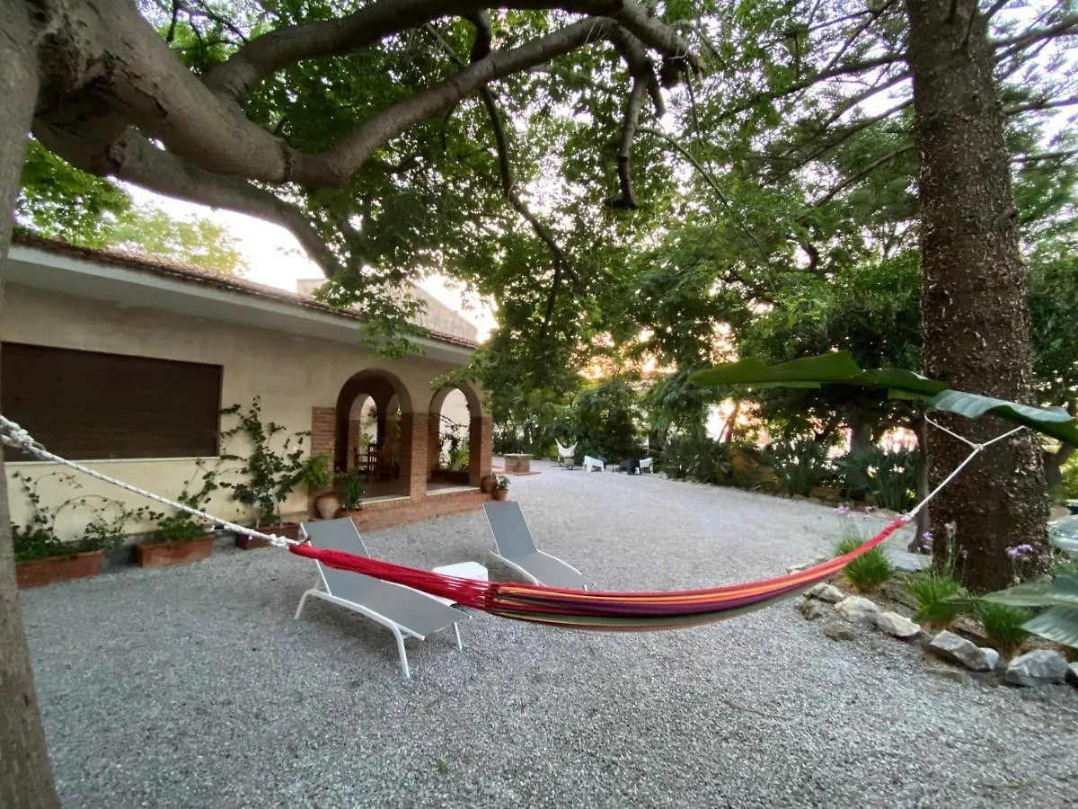 Villa Tana Pacenzia Cefalu 0*,  Italy